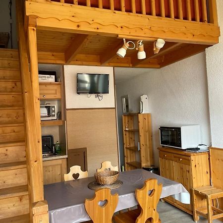 Appartement Pour 6 Personnes Au Pied Des Pistes Au Calme Aux Menuires Les Asters แซ็ง-มาร์แต็ง-เดอ-แบลวีย์ ภายนอก รูปภาพ